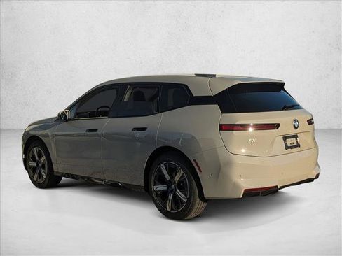 New 2026 BMW iX xDrive45 image 9