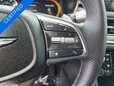 Used 2026 Genesis G70 2.5T image 14