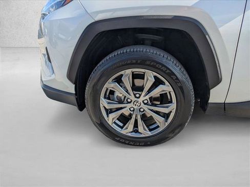 Certified 2022 Toyota RAV4 XLE Premium image 24