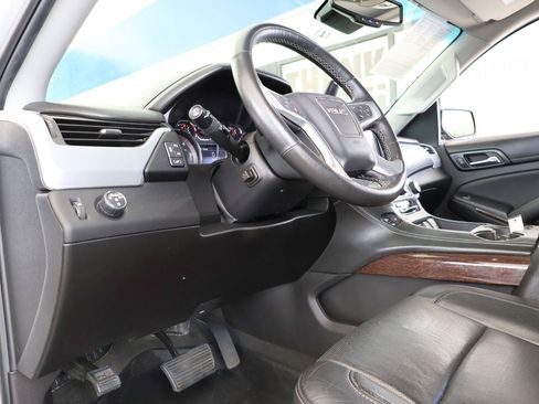 Used 2016 GMC Yukon XL SLT w/ Premium Edition RWD image 43