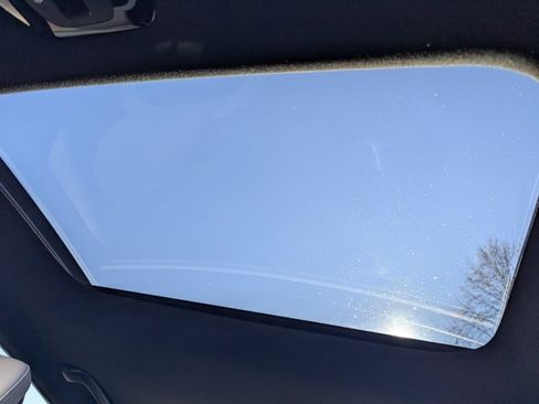 Used 2025 Kia K4 GT-Line w/ GT-Line Premium Package image 28