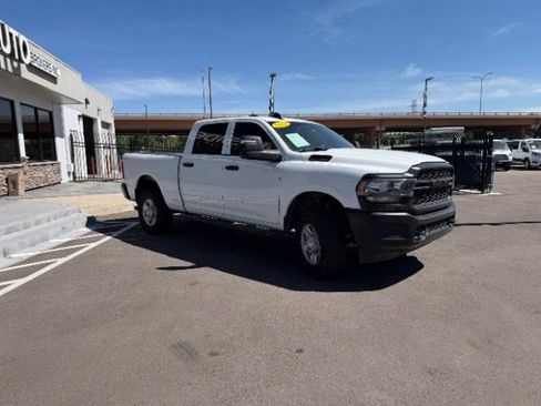 Used 2023 RAM 2500 Tradesman AWD/4WD image 18