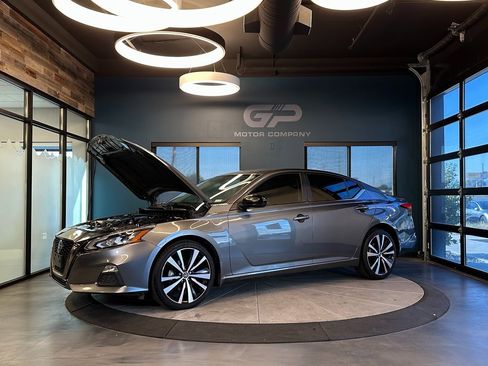 Used 2019 Nissan Altima 2.5 SR image 23