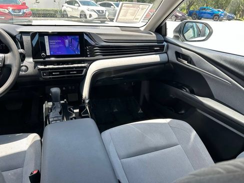 Used 2025 Toyota Camry LE FWD image 12