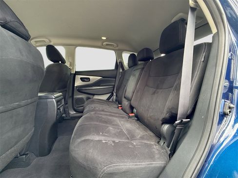 Used 2019 Nissan Murano S image 22