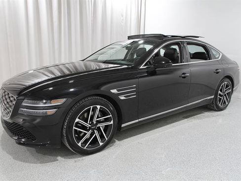 New 2026 Genesis G80 2.5T Advanced image 3
