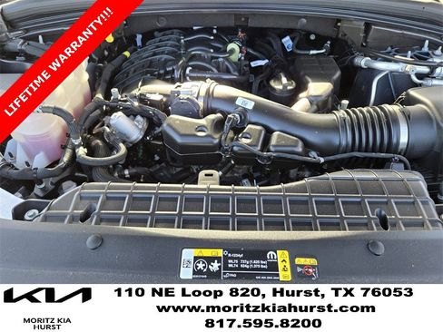 Used 2025 Jeep Grand Cherokee L Laredo image 31