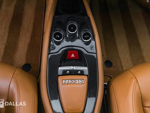 Used 2012 Ferrari 458 Italia Coupe image 28