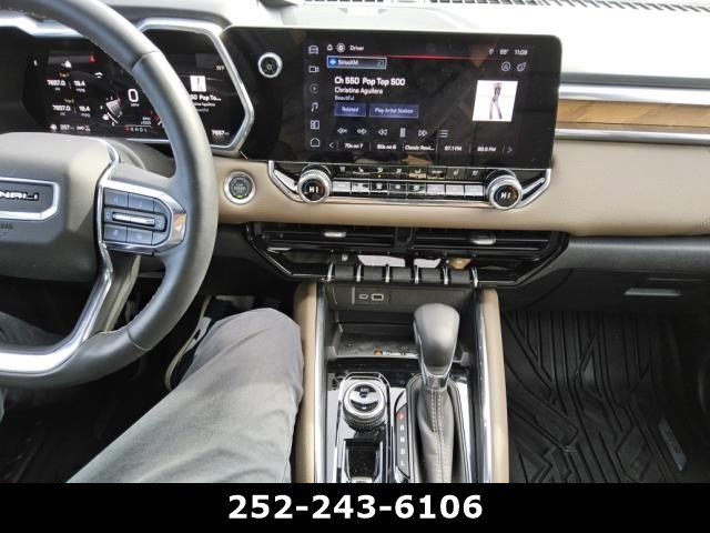 Used 2026 GMC Canyon Denali AWD/4WD image 12