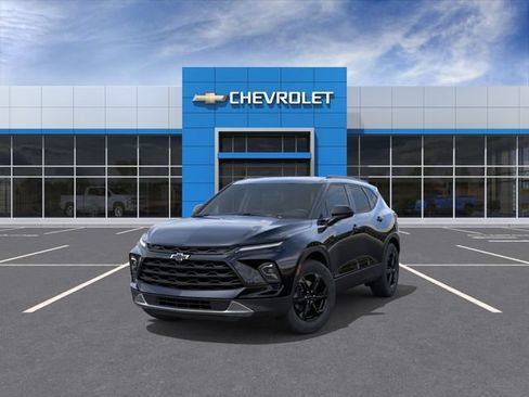 New 2026 Chevrolet Blazer LT w/ Convenience Package AWD/4WD image 8