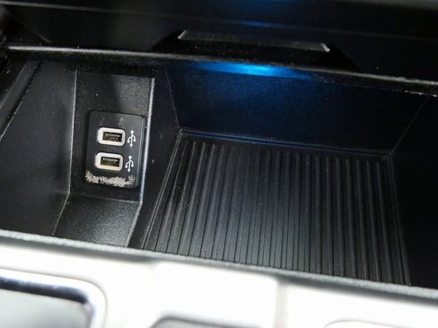 Used 2020 Ford F150 Platinum image 29