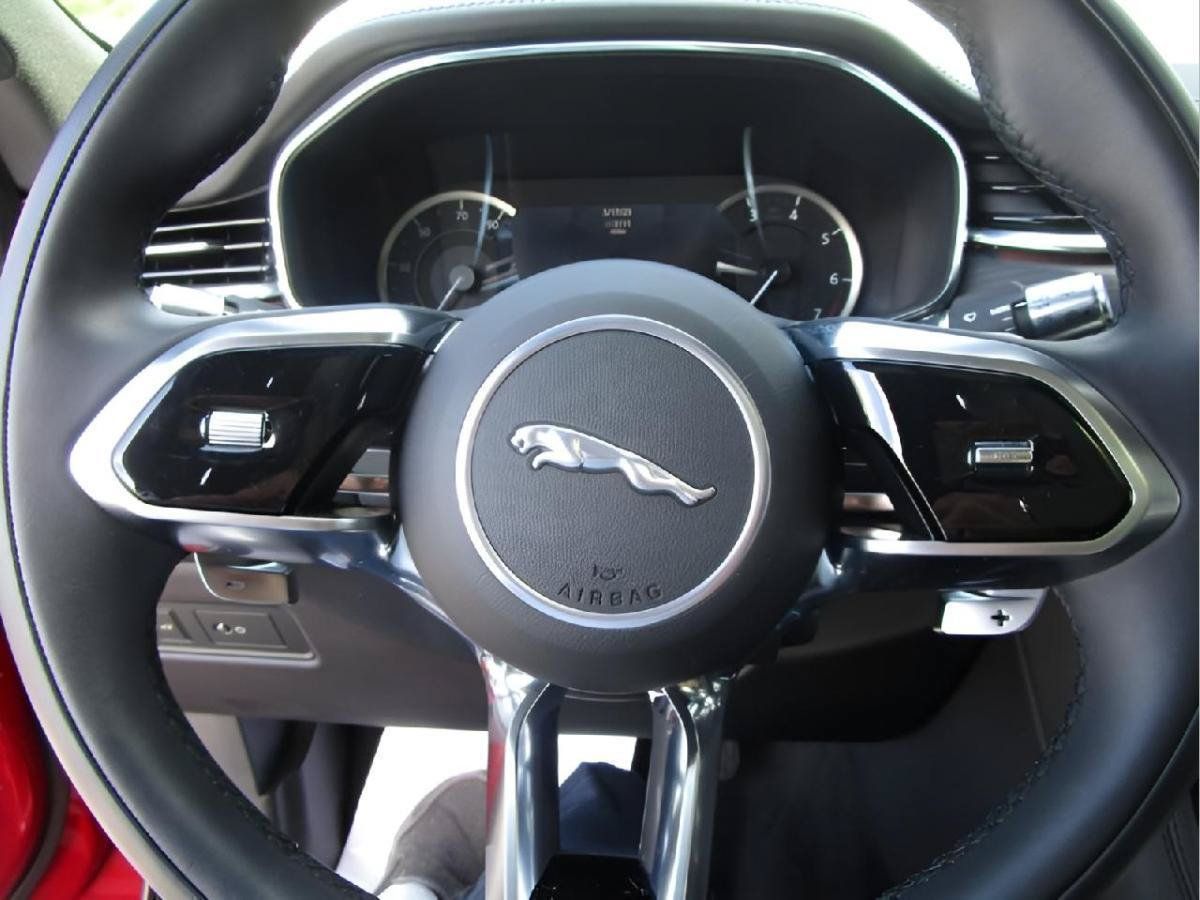 Used 2022 Jaguar F-PACE S AWD/4WD image 7