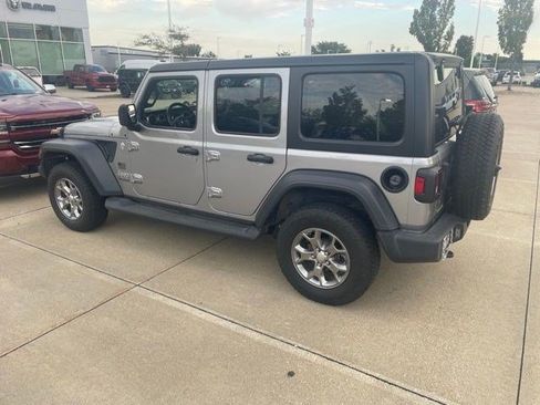 Used 2020 Jeep Wrangler Unlimited Sport AWD/4WD image 6
