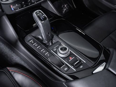 Used 2024 Maserati Levante GT Ultima AWD/4WD image 24