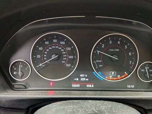 Used 2017 BMW 330i xDrive Sedan w/ Premium Package AWD/4WD image 15
