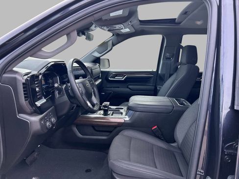 Used 2024 Chevrolet Silverado 1500 RST w/ Convenience Package II image 12