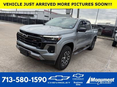 Used 2024 Chevrolet Colorado Z71 w/ Z71 Convenience Package 2
