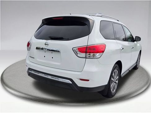 Used 2016 Nissan Pathfinder S FWD image 9