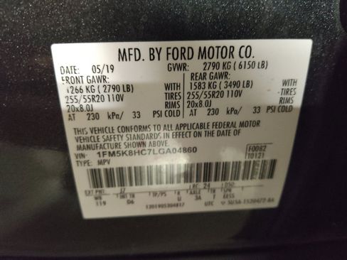 Used 2020 Ford Explorer Platinum w/ Premium Technology Package image 33