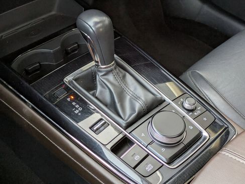 Used 2024 MAZDA CX-30 AWD 2.5 S w/ Premium Package image 19