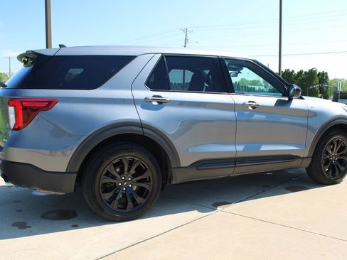 Used 2022 Ford Explorer ST-Line AWD/4WD image 5