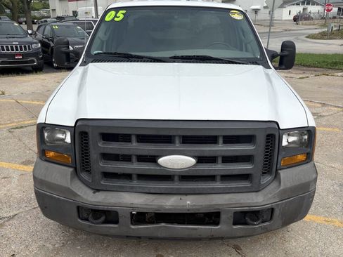 Used 2005 Ford F250 XL image 10
