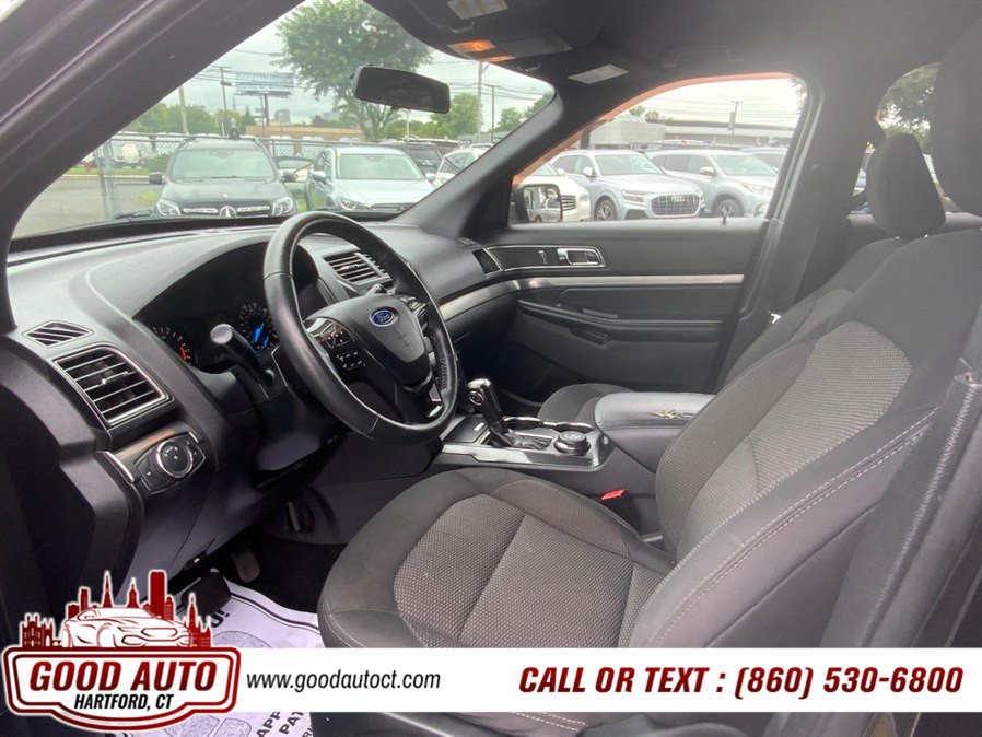 Used 2019 Ford Explorer XLT AWD/4WD image 10