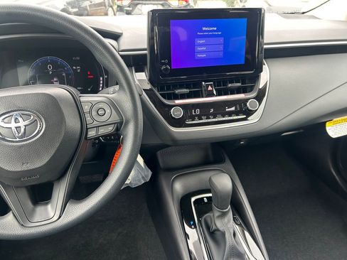 Used 2026 Toyota Corolla LE image 17