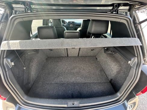 Used 2011 Volkswagen GTI 4-Door image 10