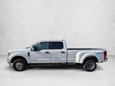 Used 2022 Ford F350 XLT image 9