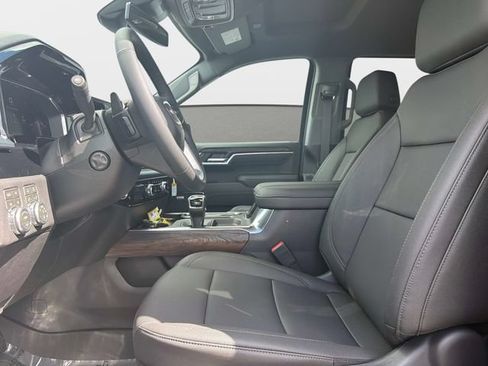 New 2026 GMC Sierra 1500 SLT w/ SLT Premium Package AWD/4WD image 17