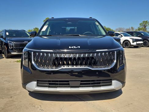 New 2026 Kia Carnival EX image 3