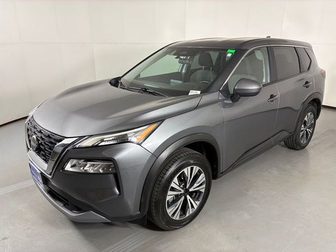 Used 2023 Nissan Rogue SV FWD image 4