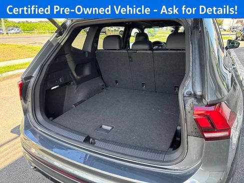 Used 2024 Volkswagen Tiguan SE R-Line AWD/4WD image 21