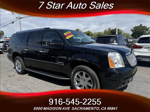 Used 2014 GMC Yukon XL Denali image 1