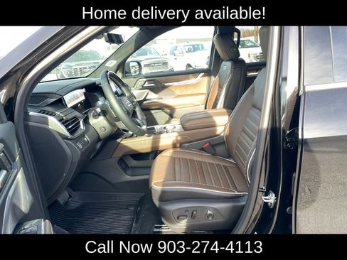 New 2026 GMC Acadia Denali Ultimate w/ LPO, Floor Liner Package image 9