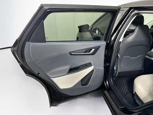 Used 2024 Kia EV6 Wind w/ Wind Technology Package RWD image 26