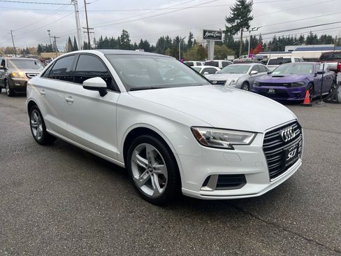 Used 2017 Audi A3 2.0T Premium w/ Convenience Package image 7