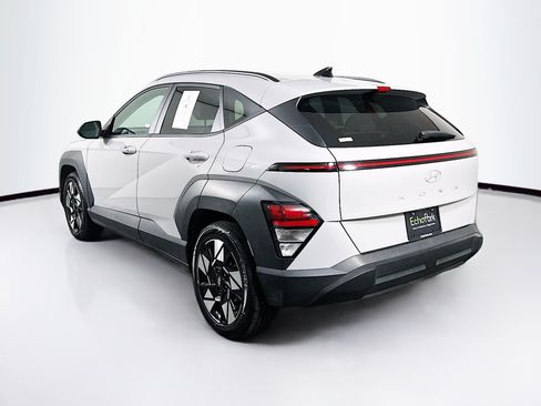 Used 2024 Hyundai Kona SEL FWD image 5