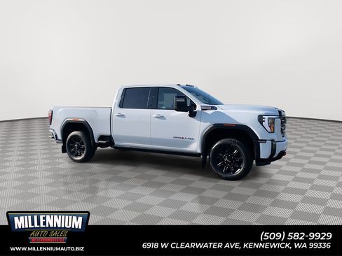 Used 2024 GMC Sierra 2500 AT4 w/ AT4 Premium Plus Package AWD/4WD image 1