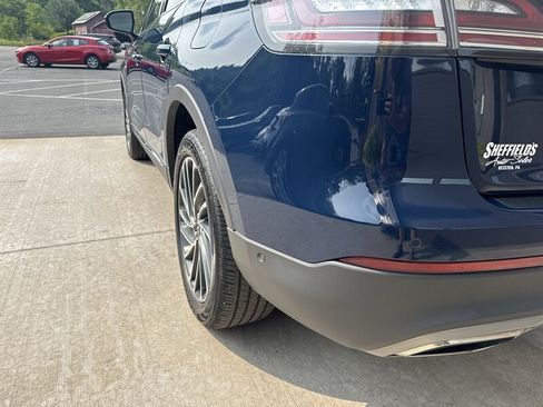 Used 2020 Lincoln Nautilus Reserve w/ Equipment Group 201A AWD/4WD image 17