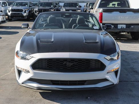 Used 2021 Ford Mustang Convertible w/ Equipment Group 101A image 14