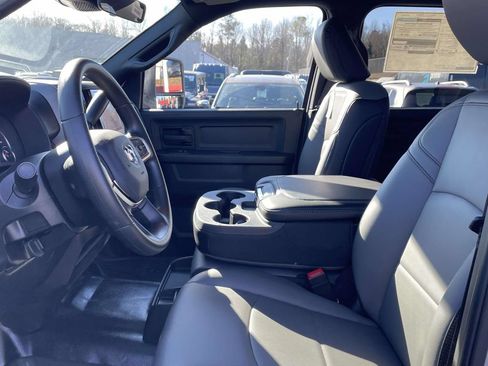 New 2026 RAM 3500 Tradesman w/ Chrome Appearance Group A AWD/4WD image 25