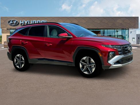New 2025 Hyundai Tucson SEL image 10