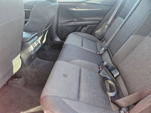 Used 2025 Toyota Camry LE image 21