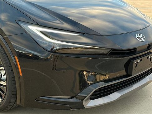 New 2026 Toyota Prius XLE image 8