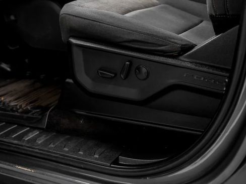 Used 2022 Ford F150 XLT w/ Equipment Group 302A High image 33