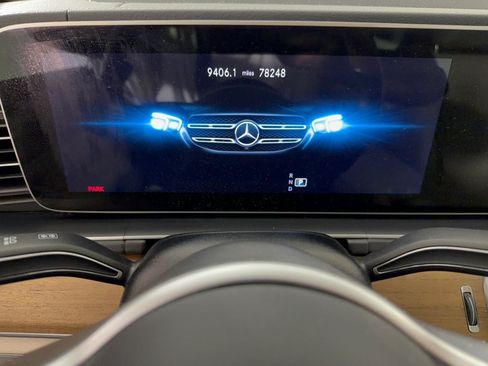 Used 2021 Mercedes-Benz GLE 450 4MATIC image 24
