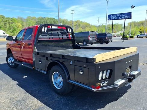 Used 2022 RAM 3500 Tradesman w/ Chrome Appearance Group AWD/4WD image 29