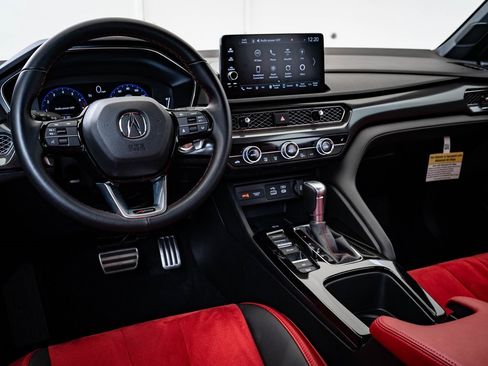 Certified 2025 Acura Integra A-Spec image 4